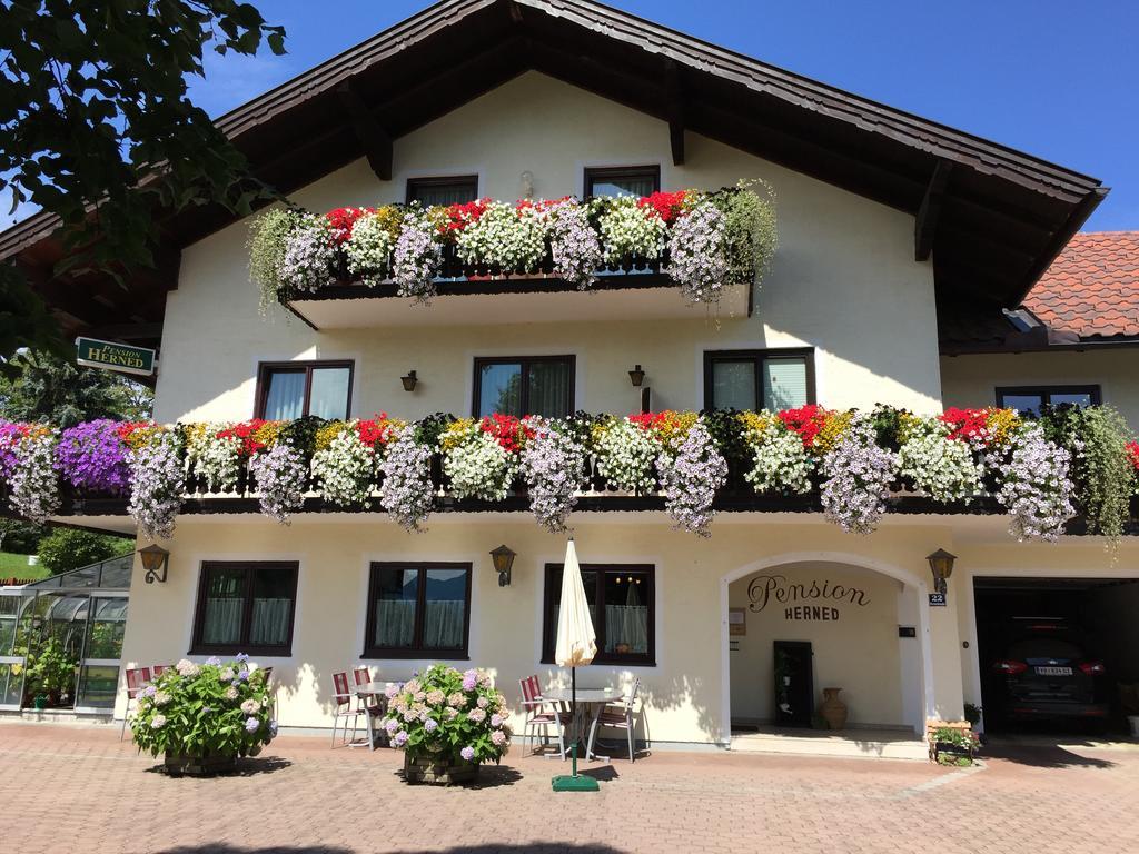 Pension Herned Мондзее Экстерьер фото